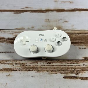 Nintendo Wii White Wired Classic Pro Controller Genuine OEM (RVL-005)